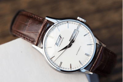 Hướng Dẫn Sử Dụng Đồng Hồ Tissot Dây Da Thật Hiệu Quả