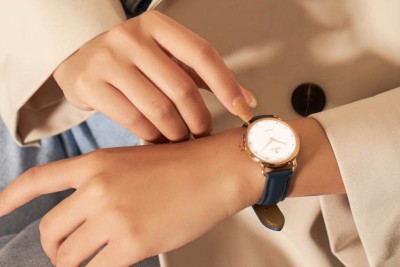 Cách đeo đồng hồ nữ đúng cách và chuẩn chỉnh nhất