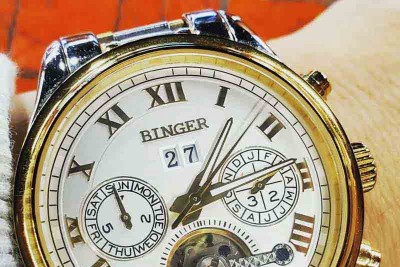 Đồng hồ Binger là của nước nào? Có xứng đáng để mua không