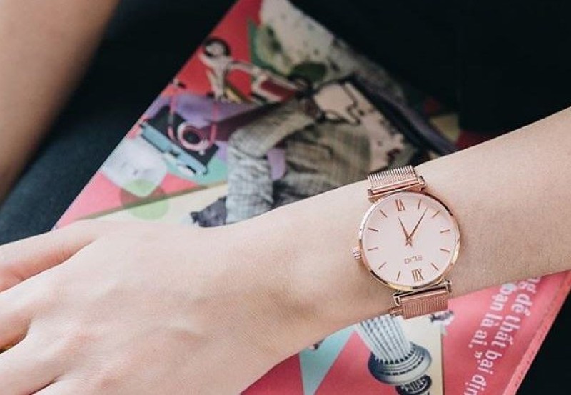 Đồng hồ Elio của nước nào? Có tốt không? Giá bao nhiêu?