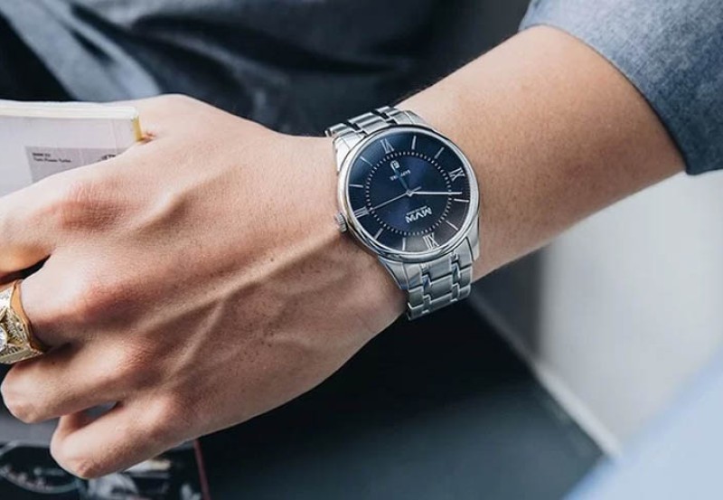 Đồng hồ MVW của nước nào? Có tốt không? Giá bao nhiêu?