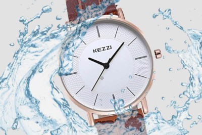Đồng hồ Kezzi của nước nào? Chất lượng và giá ra sao?