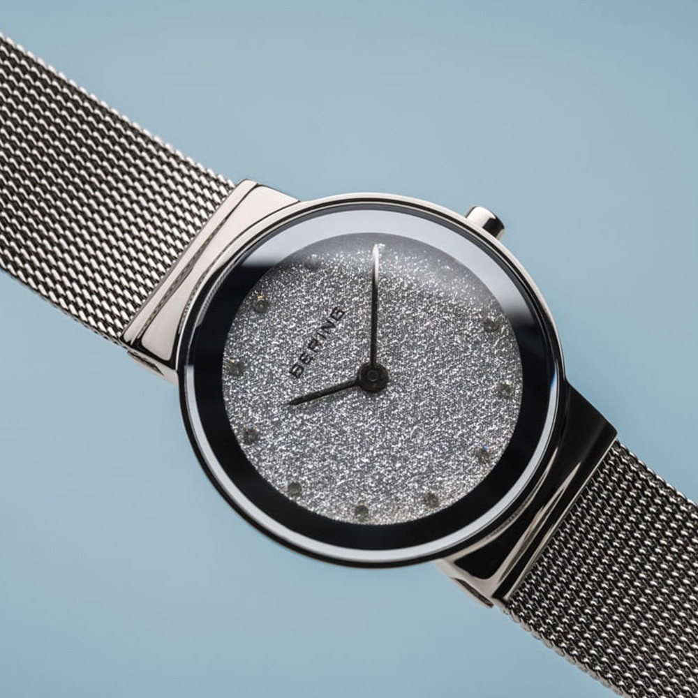Đồng Hồ Nữ Bering Classic 10126-0003 26mm