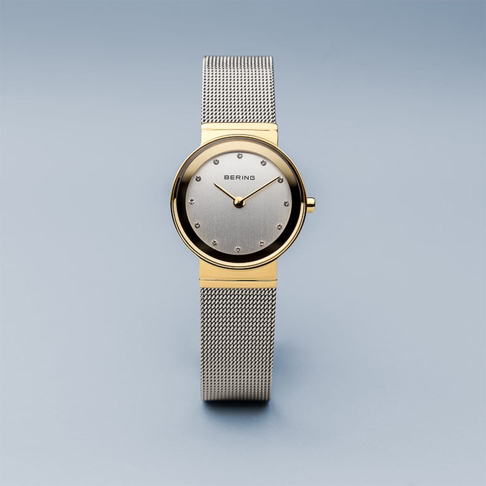 Đồng Hồ Nữ Bering Classic 10126-001 26mm