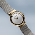 Đồng Hồ Nữ Bering Classic 10126-001 26mm