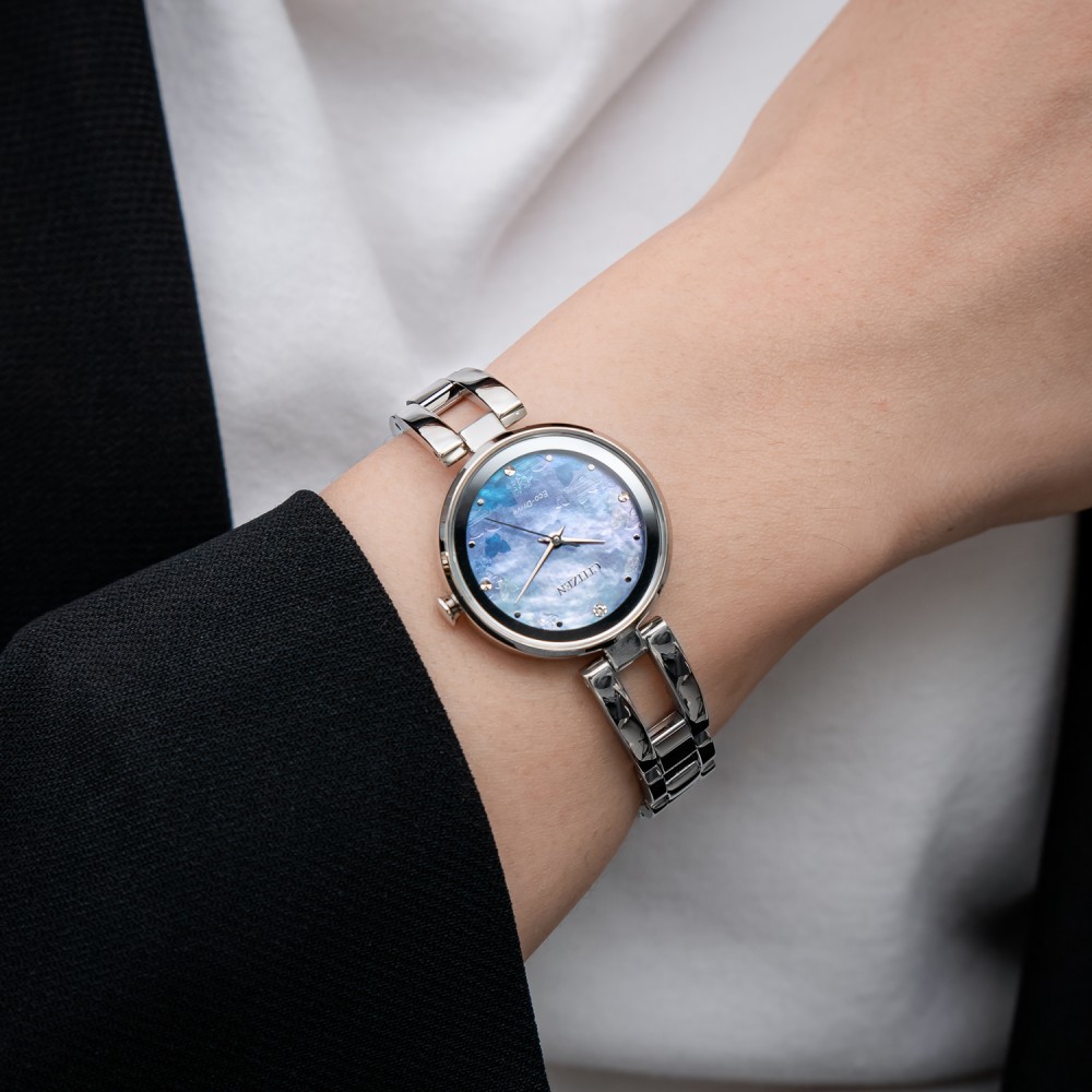 Đồng Hồ Nữ Citizen Eco-Drive EM0801-85N 28mm