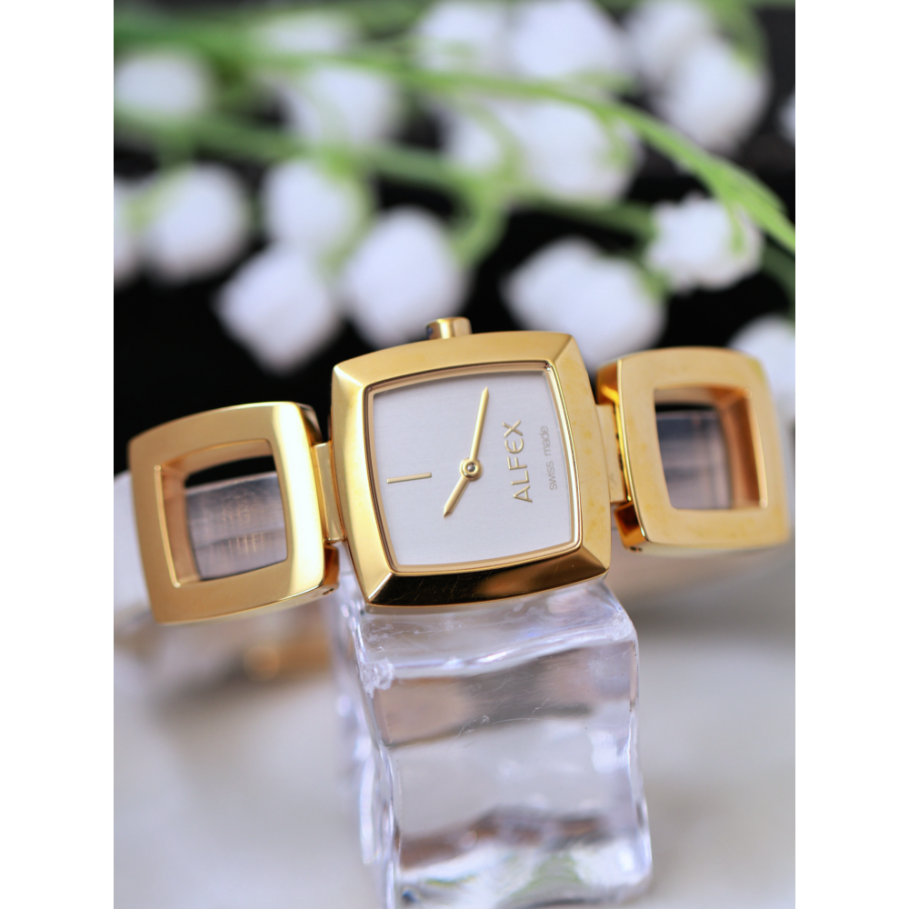 Đồng Hồ Alfex Quartz 5725/139 24mm Nữ