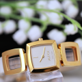 Đồng Hồ Alfex Quartz 5725/139 24mm Nữ