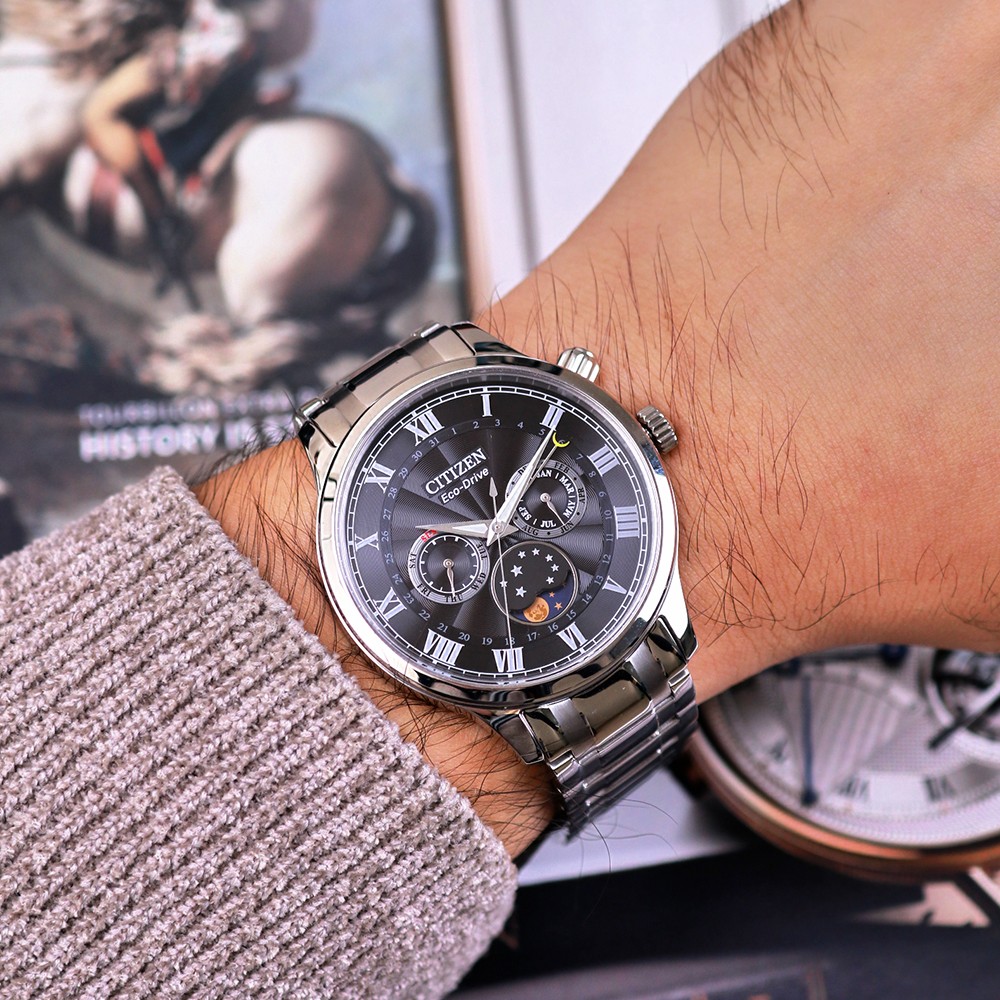 Đồng Hồ Nam Citizen Eco-Drive Moon-phase AP1050-81E 42.2mm
