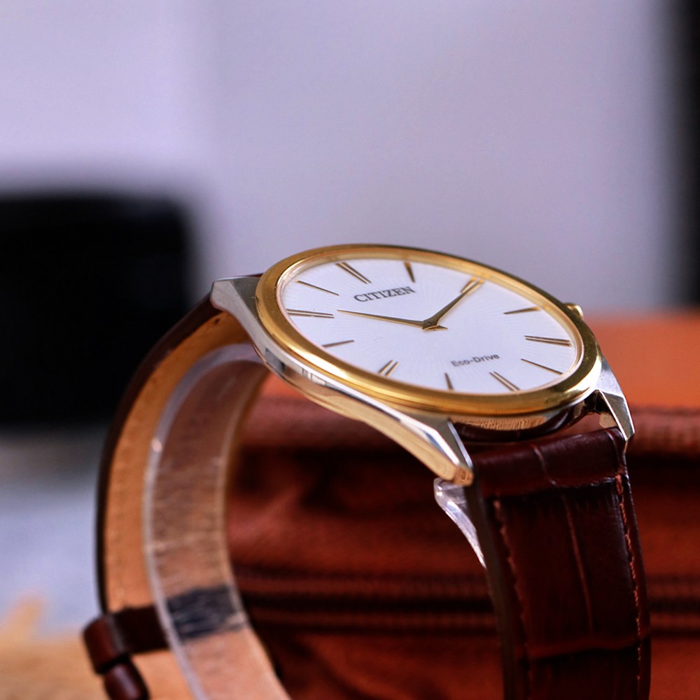 Đồng Hồ Nam Citizen Eco-Drive Stiletto AR3074-03A 38.4mm