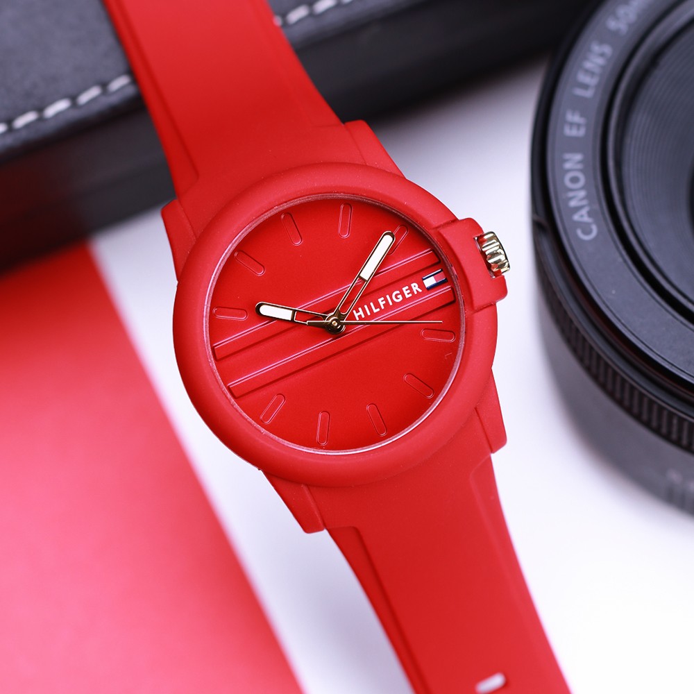 Đồng Hồ Nữ Tommy Hilfiger Sport 1782689 36mm