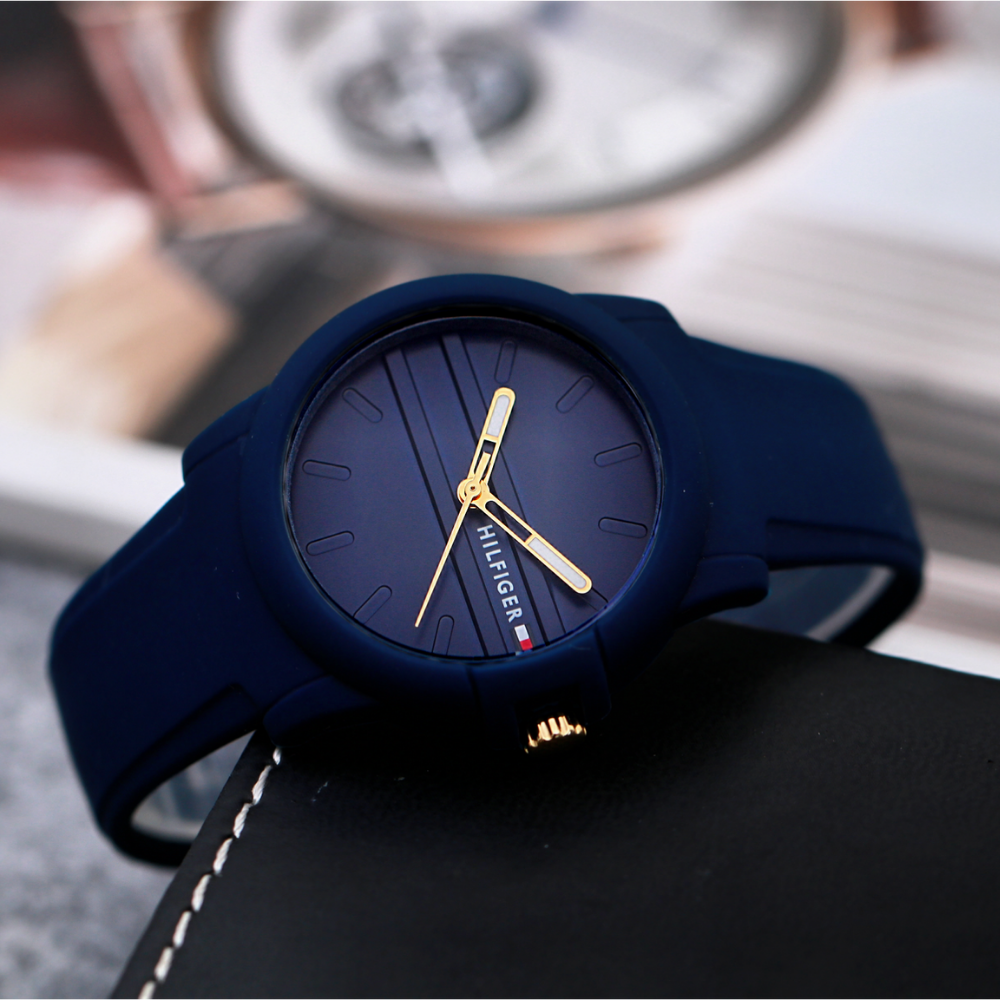 Đồng Hồ Nữ Tommy Hilfiger Sport 1782692 36mm