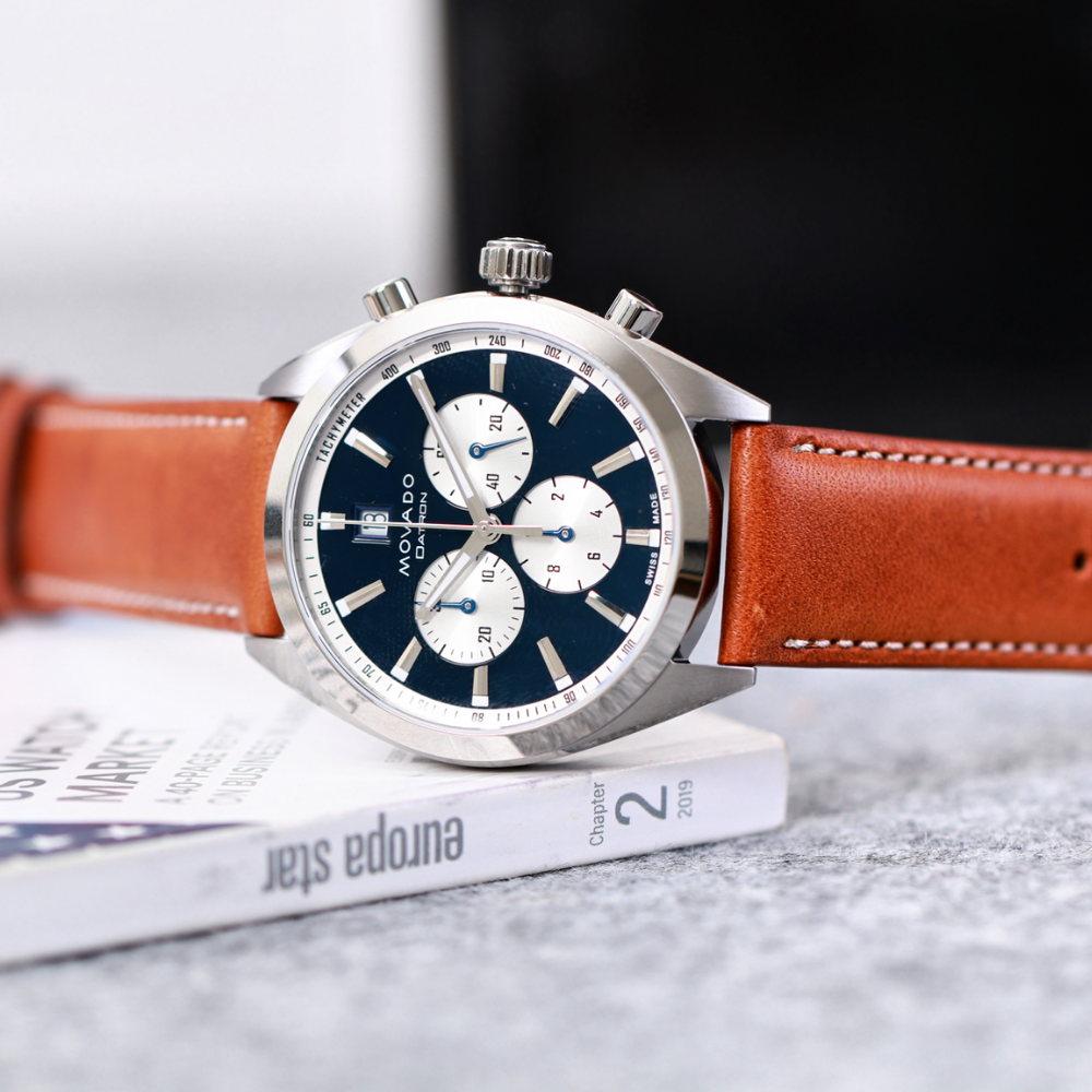 Đồng Hồ Nam Movado Heritage Datron Chronograph 3650181 41mm