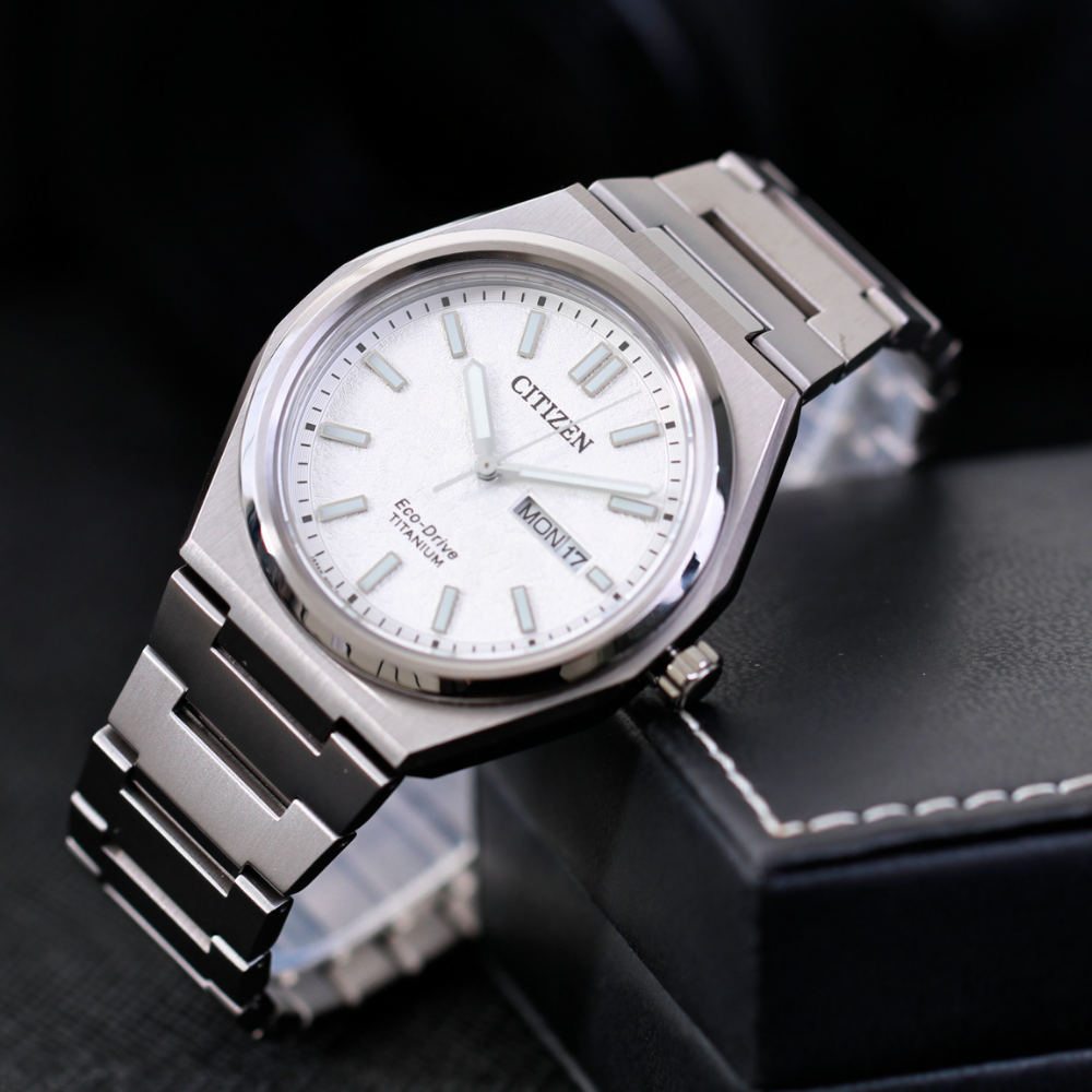 Đồng Hồ Nam Citizen Zenshin Eco-Drive AW0130-85A 39.5mm