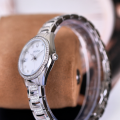 Đồng Hồ Nữ Bulova Crystal 96L311 29mm