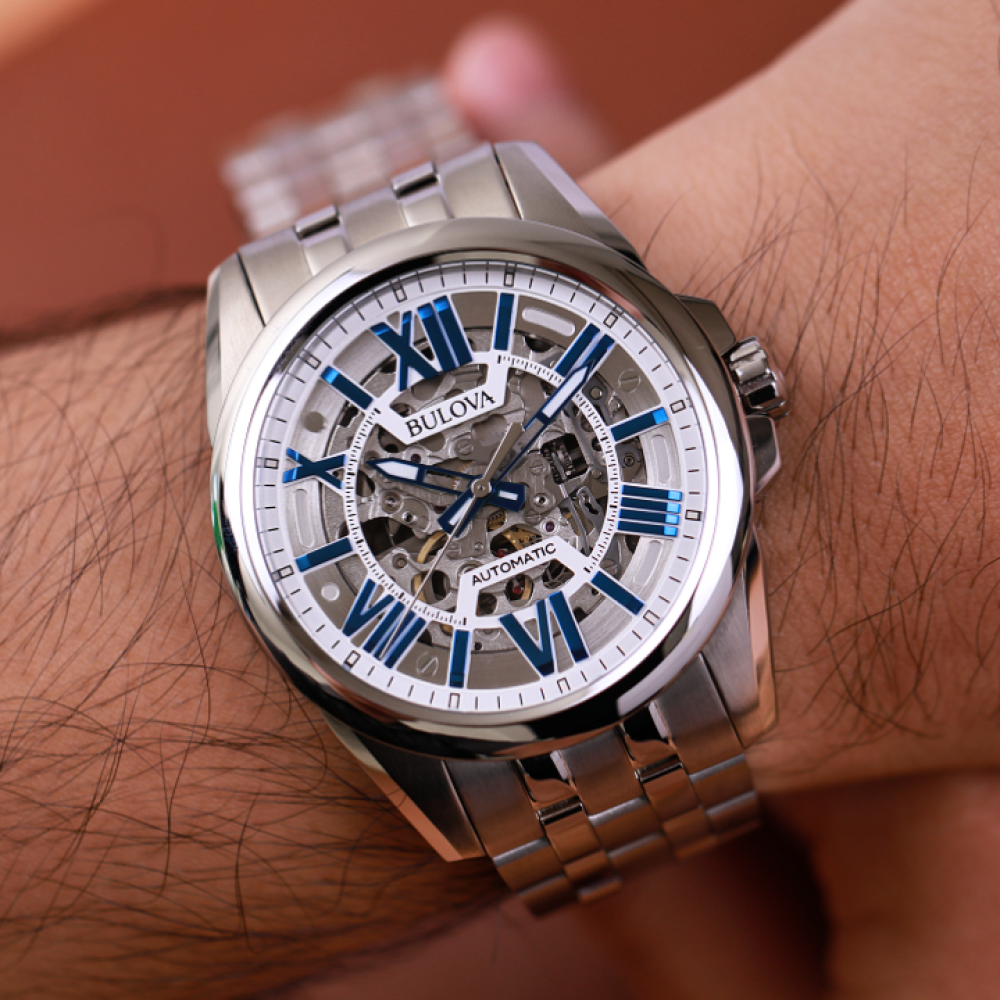 Đồng Hồ Nam Bulova Classic Sutton Automatic 96A187 43mm