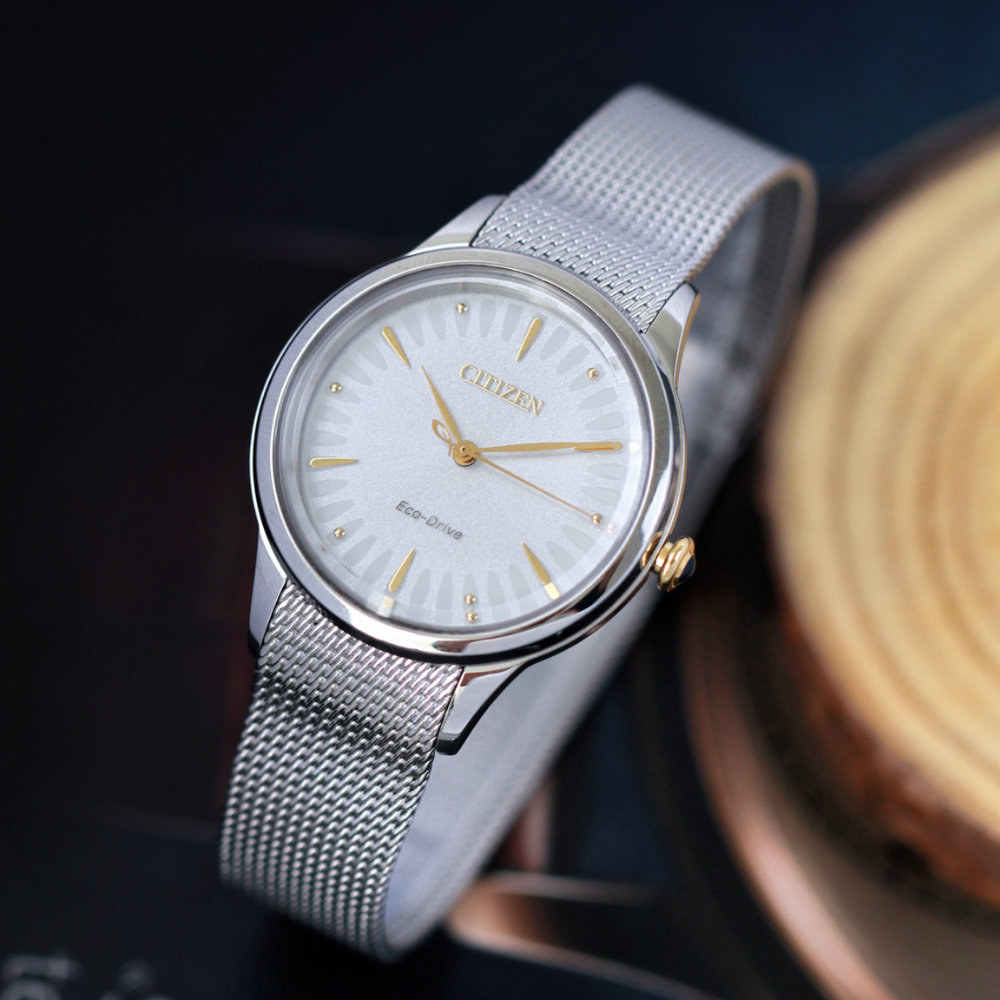 Đồng Hồ Nữ Citizen L Eco-Drive EM0814-83A 32.5mm