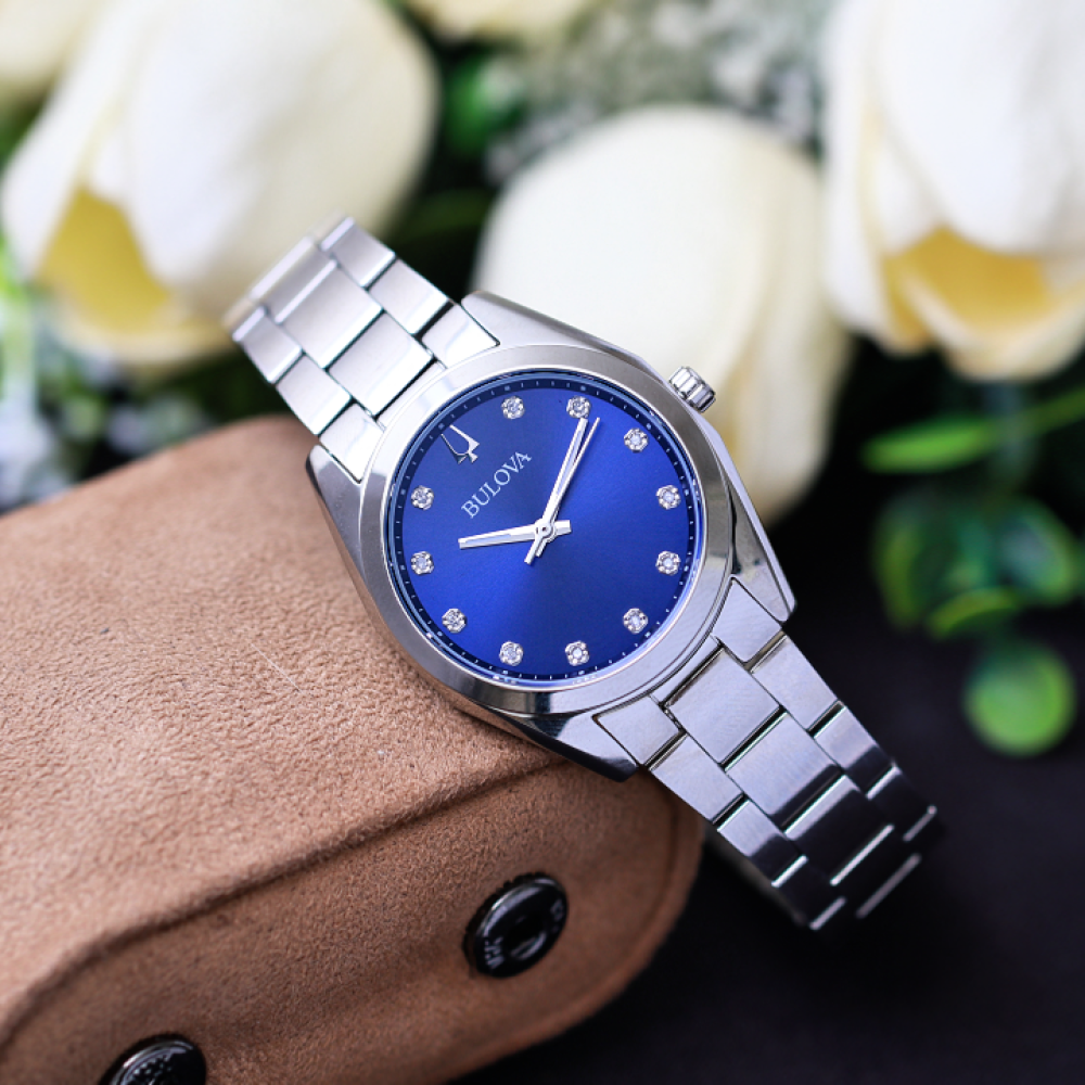 Đồng Hồ Nữ Bulova Surveyor 96P229 31mm