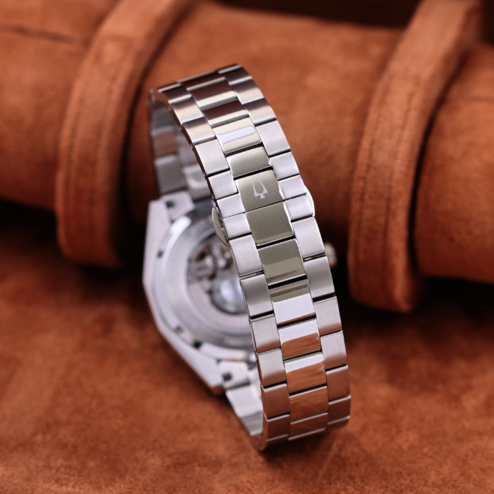 Đồng Hồ Nam Bulova Surveyor Automatic 96A275 42mm