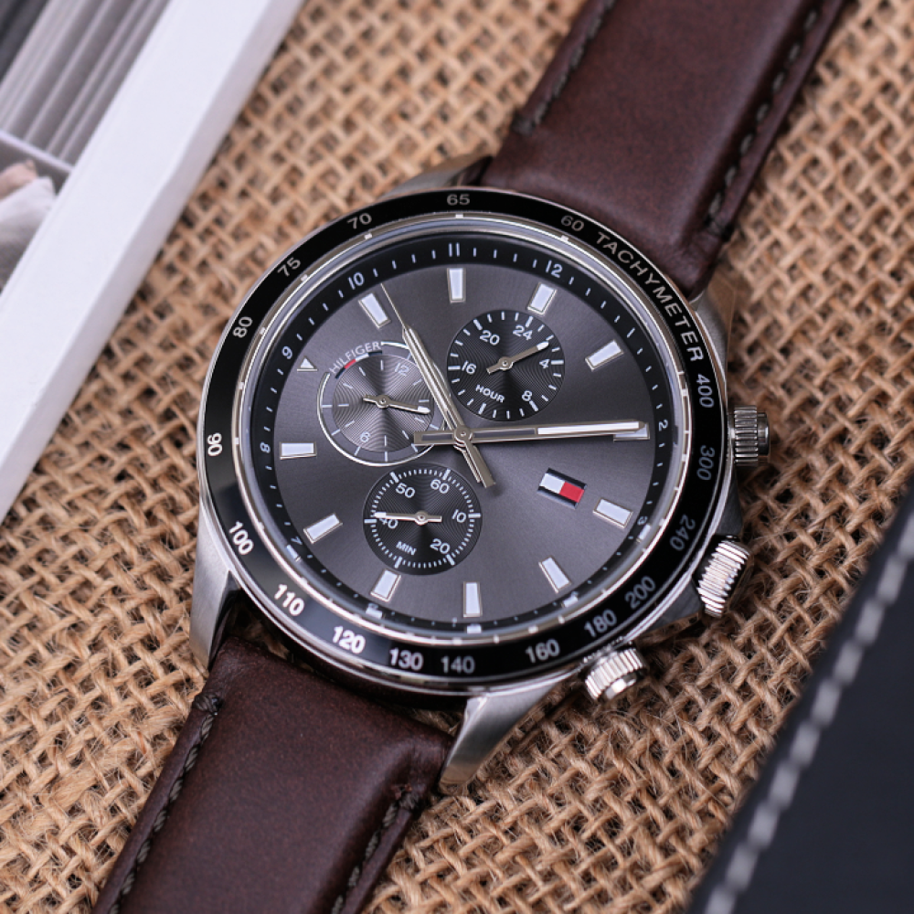 Đồng Hồ Nam Tommy Hilfiger Miles 1792015 44mm