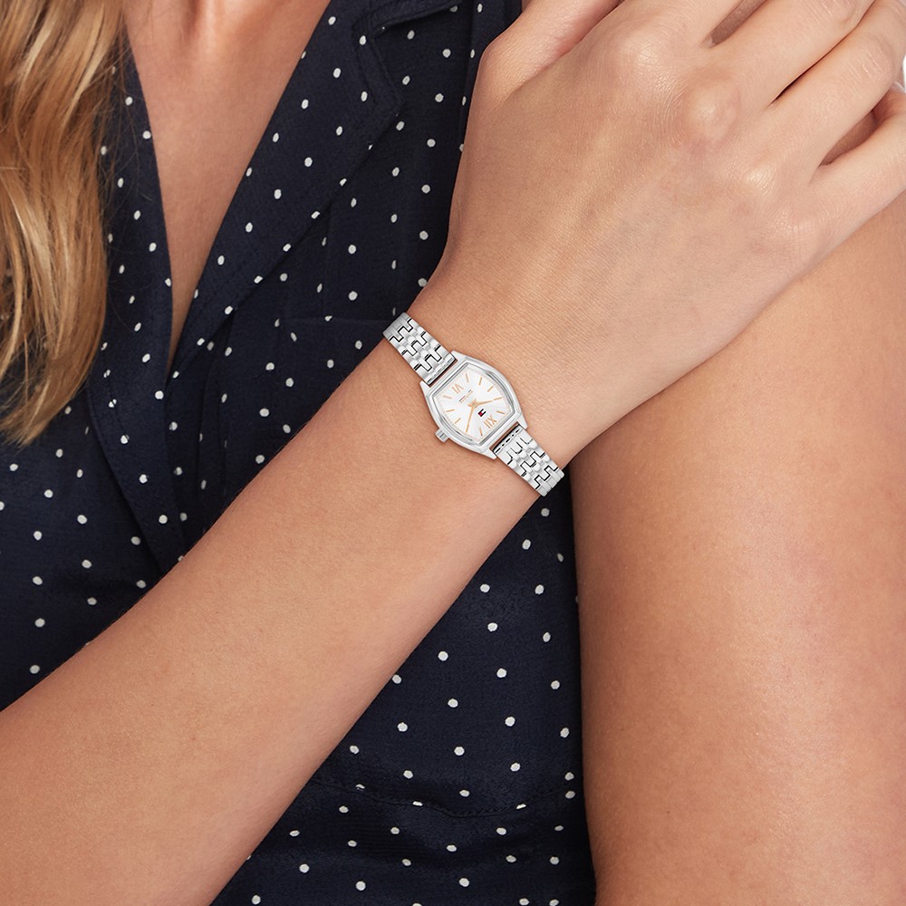 Đồng Hồ Nữ Tommy Hilfiger Norah 1782872 21.5x22mm