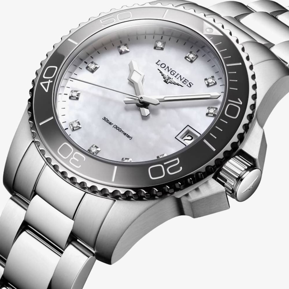 Đồng Hồ Nữ Longines HydroConquest L3.370.4.87.6 32mm