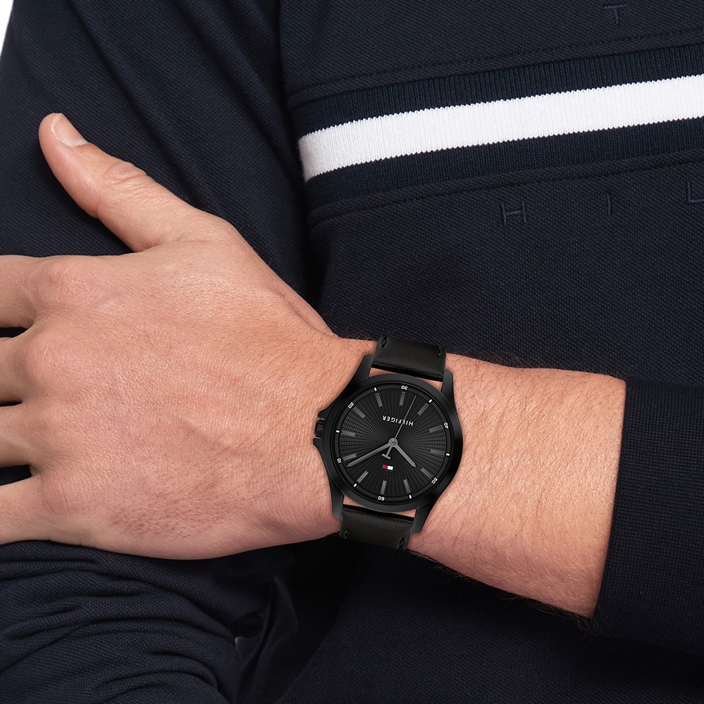 Đồng Hồ Nam Tommy Hilfiger Bruce 1792190 43mm