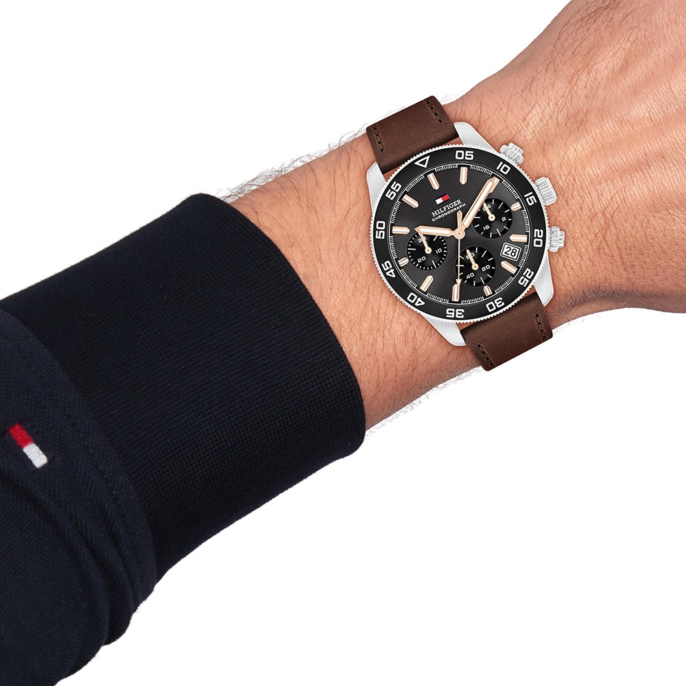 Đồng Hồ Nam Tommy Hilfiger TH85 Chrono 1792213 41mm