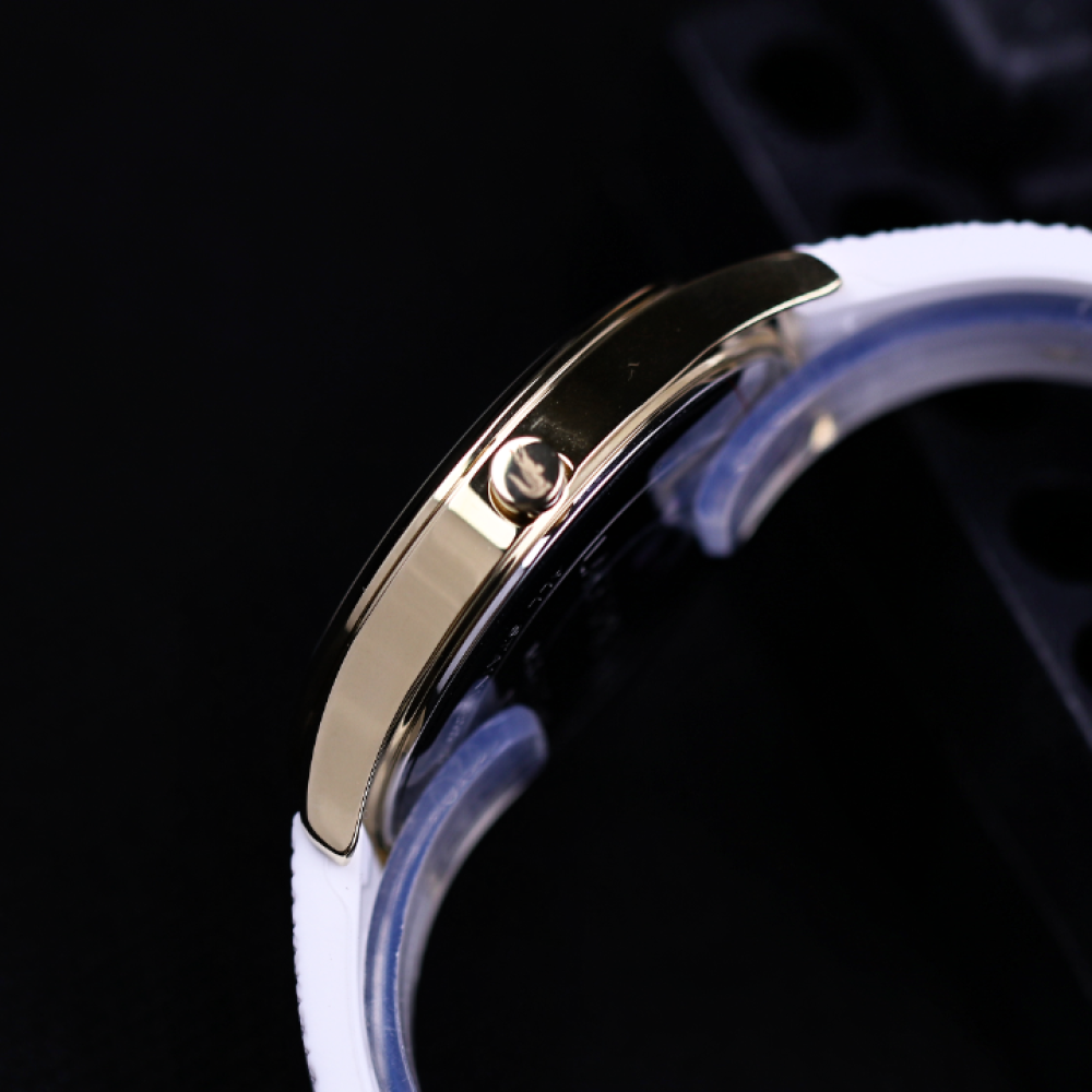 Đồng Hồ Nữ Lacoste Crocodelle 2001490 36mm