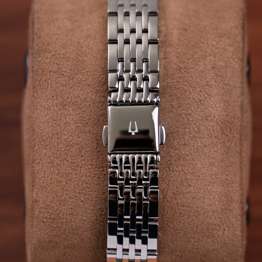 Đồng Hồ Nữ Bulova Crystal 96X153 27mm