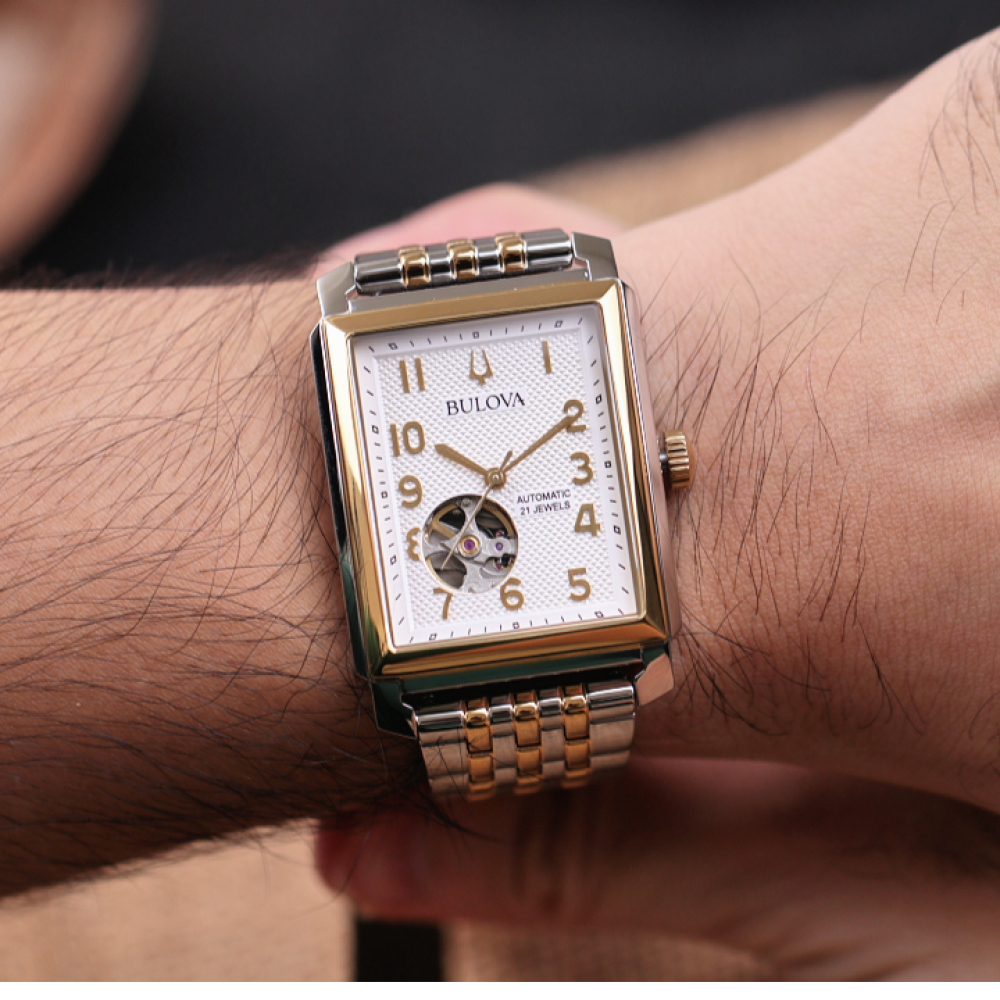 Đồng Hồ Nam Bulova Classic Sutton 98A308 33mm