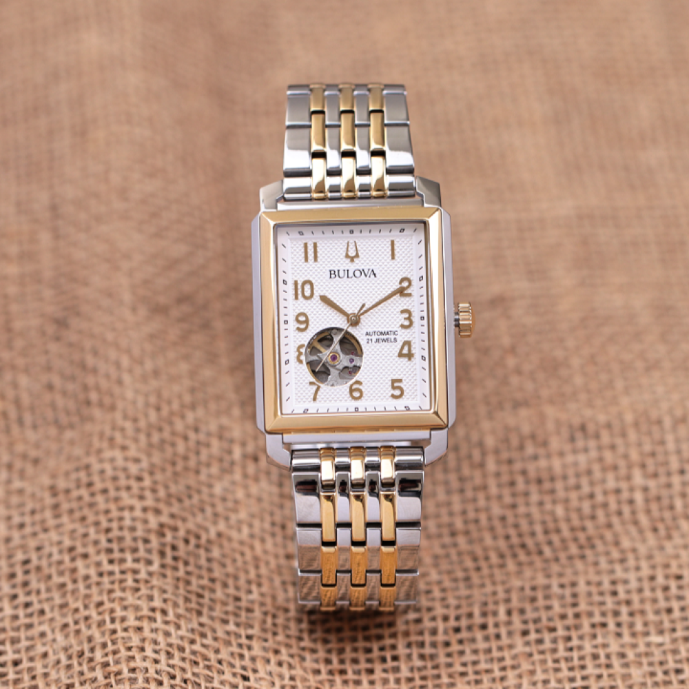 Đồng Hồ Nam Bulova Classic Sutton 98A308 33mm