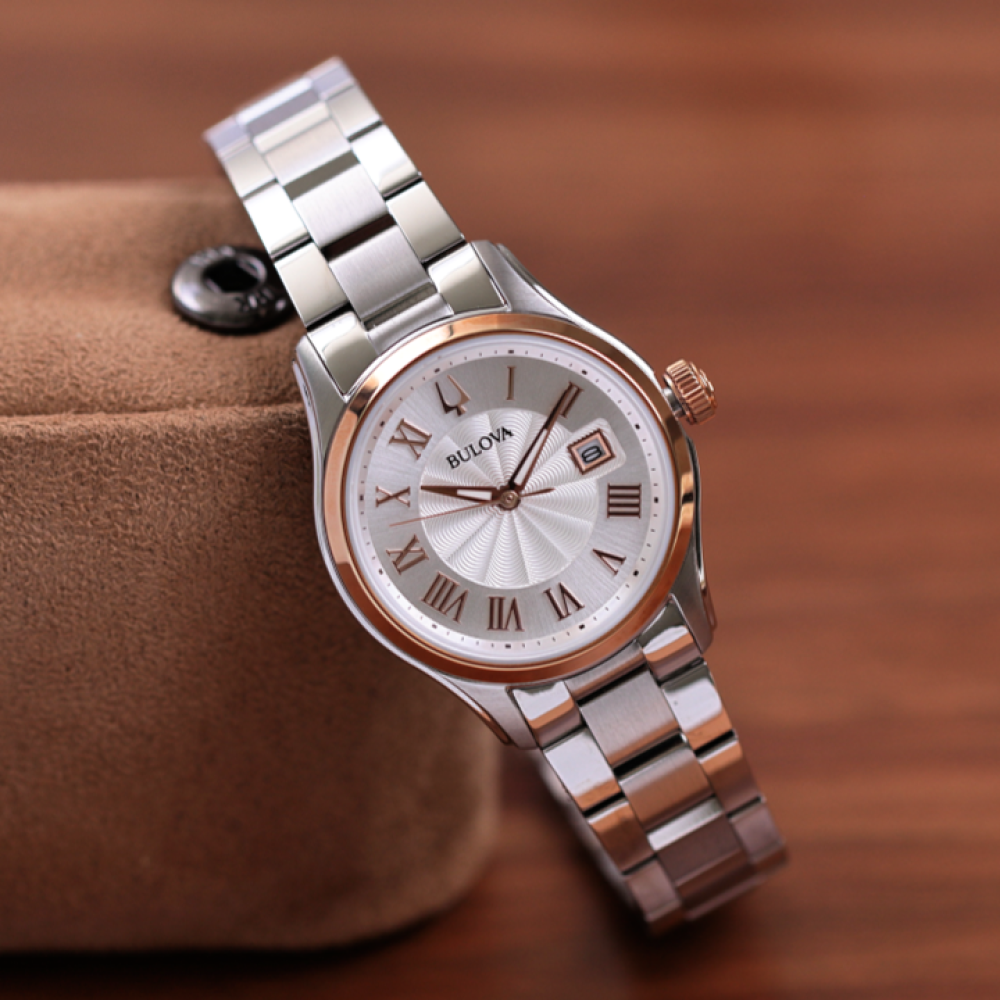 Đồng Hồ Nữ Bulova Classic Wilton 98M136 29mm