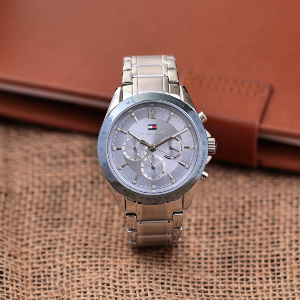 Đồng Hồ Nữ Tommy Hilfiger Kenzie 1782554 40mm