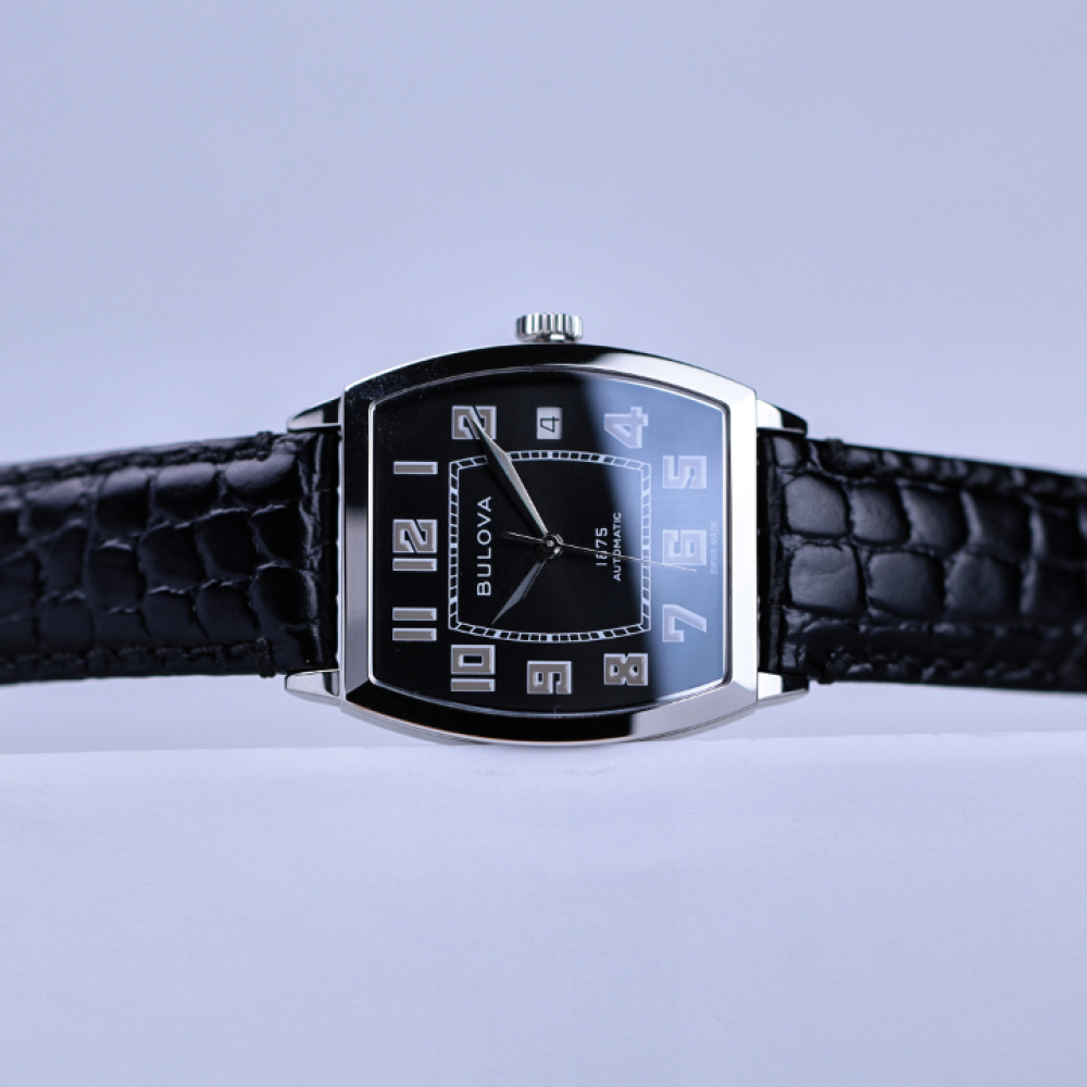 Đồng Hồ Nam Bulova Joseph Banker Automatic 96B329 33mm