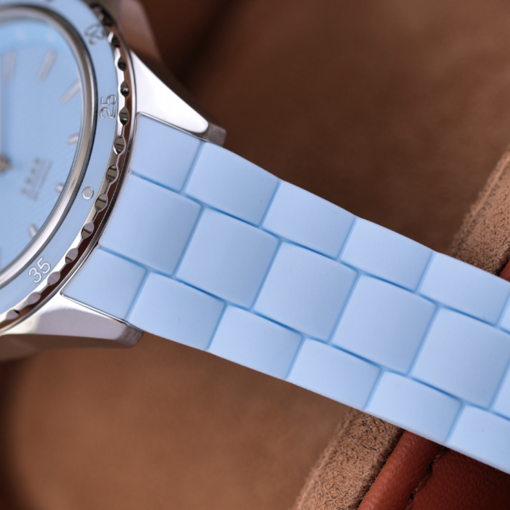 Đồng Hồ Nữ Lacoste Santorini 2001426 36mm