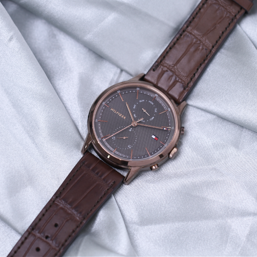 Đồng Hồ Nam Tommy Hilfiger Easton 1710435 44mm 
