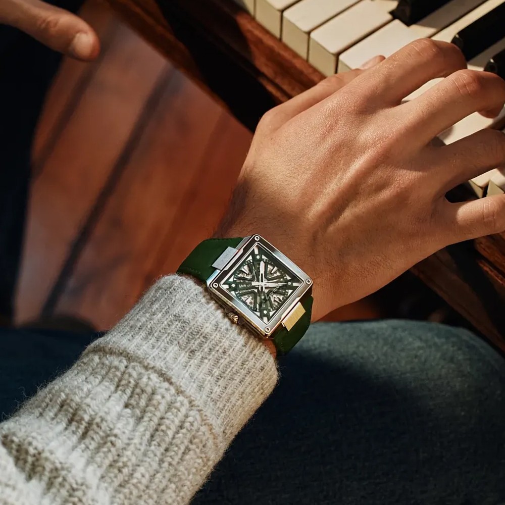Đồng Hồ Nam Bulova Series X Automatic 98A343 41mm