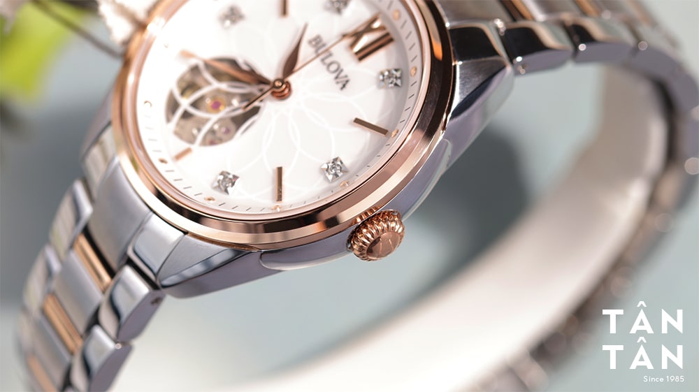 Đồng hồ Bulova 98P170 - Bulova 98P170 nổi bật với núm chỉnh giờ hình vương miện