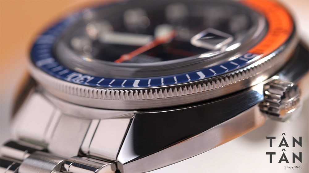 Đồng hồ Bulova 96B321 - Bộ vỏ của đồng hồ Bulova 96B321