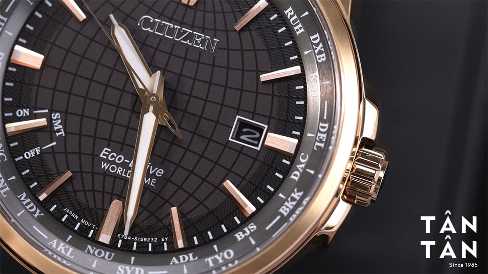 Đồng hồ Citizen BX1008-12E - Họa tiết mô phỏng quả địa cầu hiếm thấy, thể hiện tinh thần “toàn cầu”