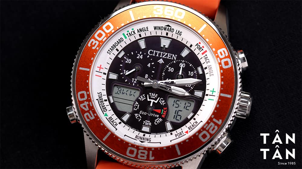 Đồng hồ Citizen JR406-18E Mặt số thiết kế độc đáo, hiện đại với hàng loạt chức năng