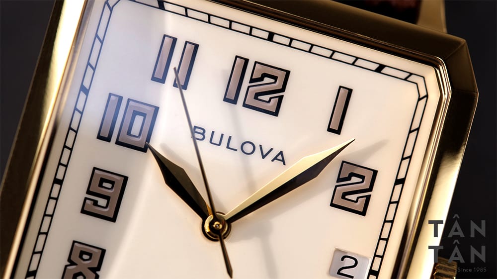 Đồng hồ Bulova 97B192 - Tên thương hiệu dưới mốc số 12