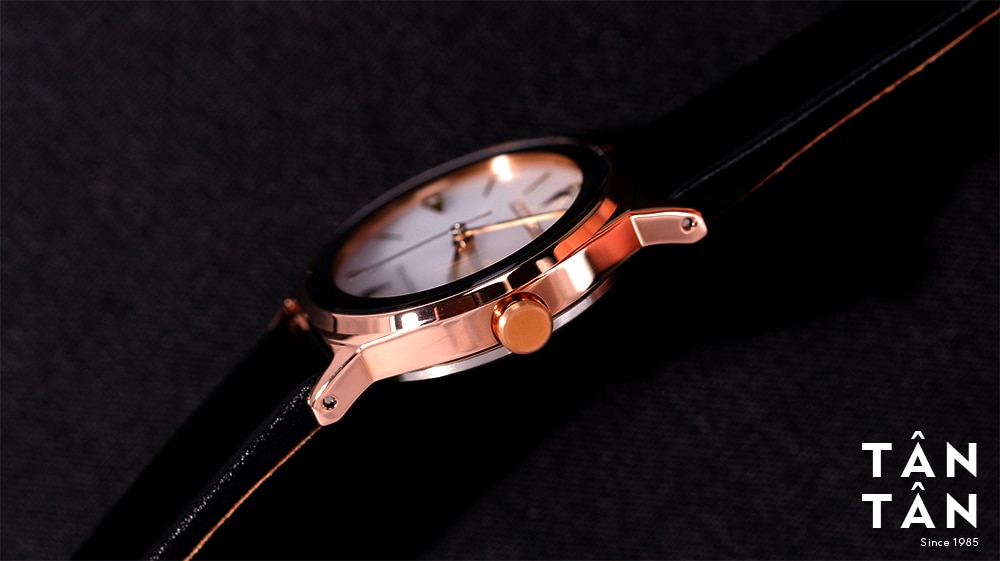 Đồng hồ Citizen EM0733-08A - Núm chỉnh giờ đơn giản, tinh tế, hài hòa với tổng thể