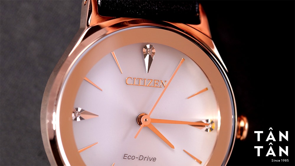 Đồng hồ Citizen EM0733-08A - Bộ máy Eco-Drive độc quyền, bền bỉ