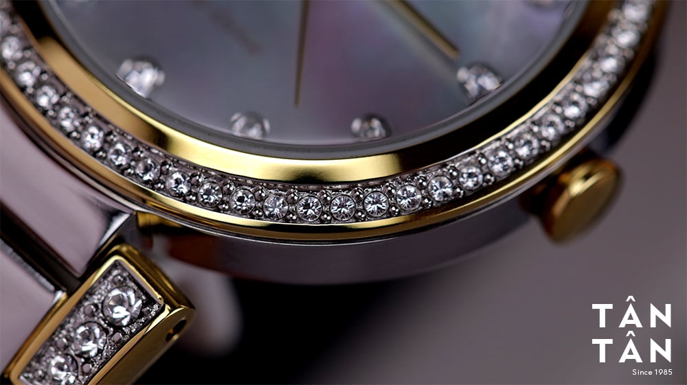 Đồng hồ Citizen EM0844-58D - Bộ vỏ thép không gỉ cứng cáp cùng niềng bezel nạm kín đá Swarovski