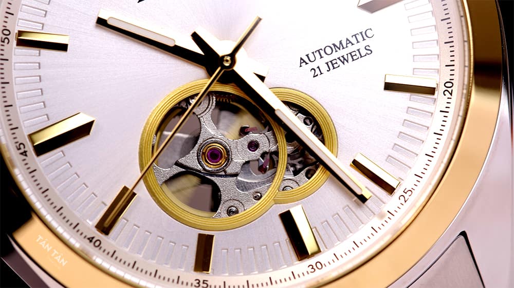 Đồng hồ Bulova 98A284 - Thiết kế lộ máy Open-Heart đặc trưng của Bulova