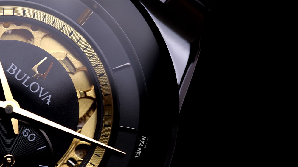 Đồng hồ Bulova 98A291 - Mặt số được bao phủ hoàn toàn bằng kính