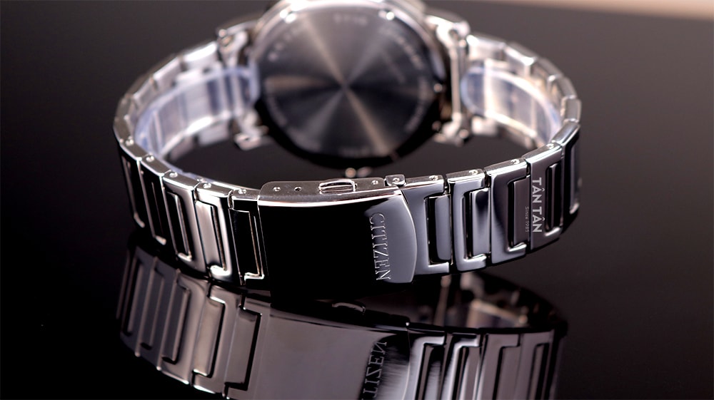 Đồng hồ Citizen BE9180-52A - Dây đeo thép không gỉ đánh bóng sang trọng