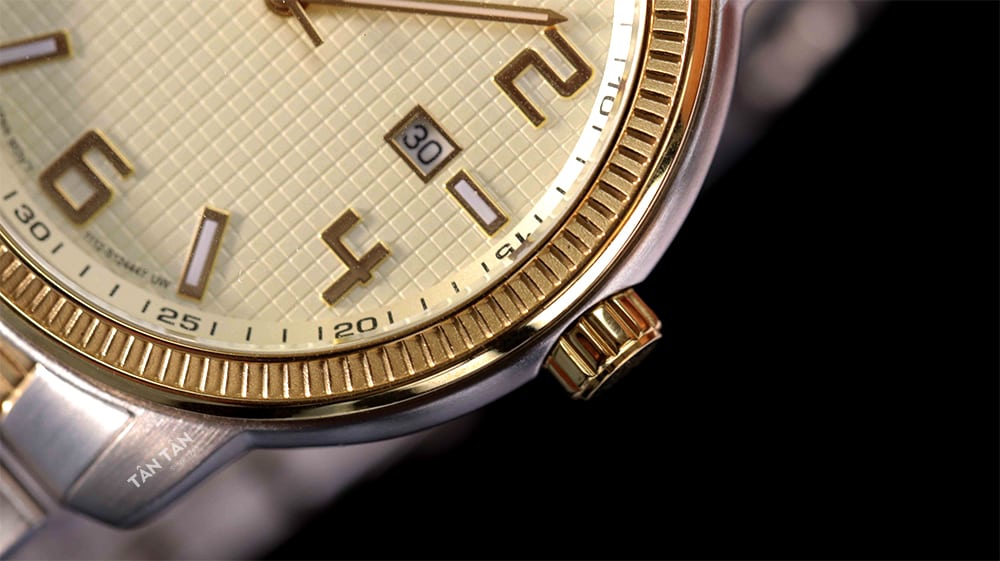 Đồng hồ Citizen BI1084-54P - Bộ vỏ chắc chắn cùng niềng bezel độc đáo